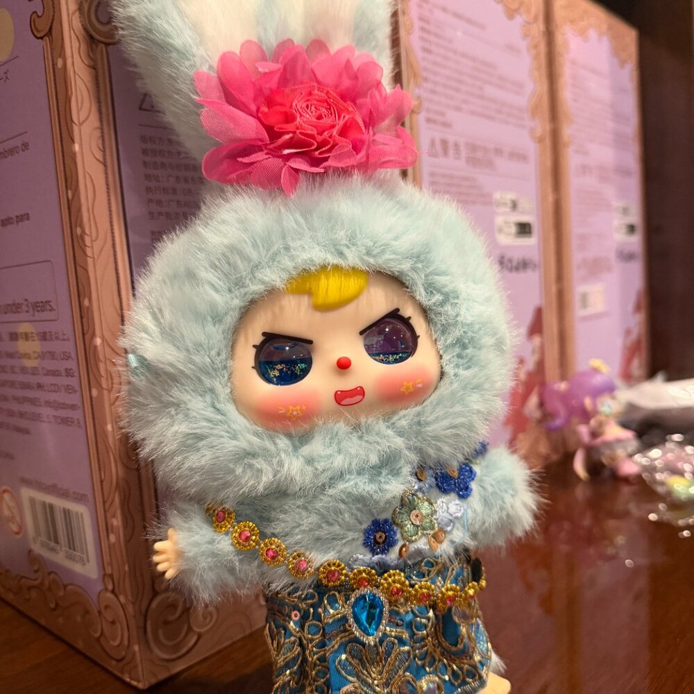 Thai Land Exclusive Limited Edition Collectible Big Head Baby Three